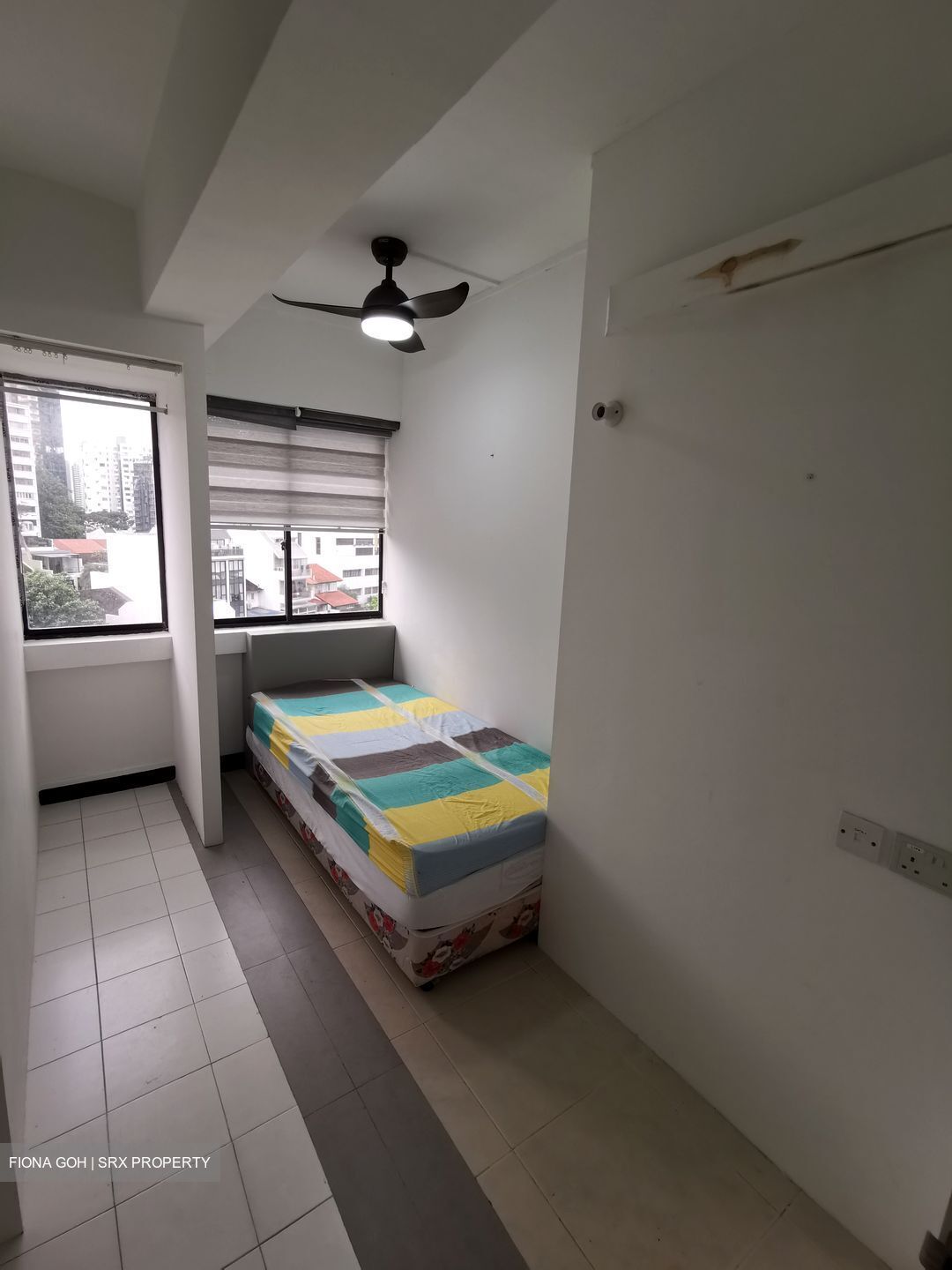 Lucky Plaza (D9), Apartment #557749781